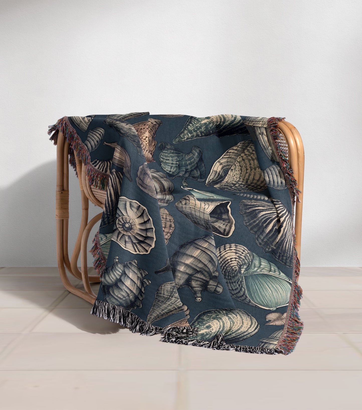 Seashell Medley Woven Throw Blanket